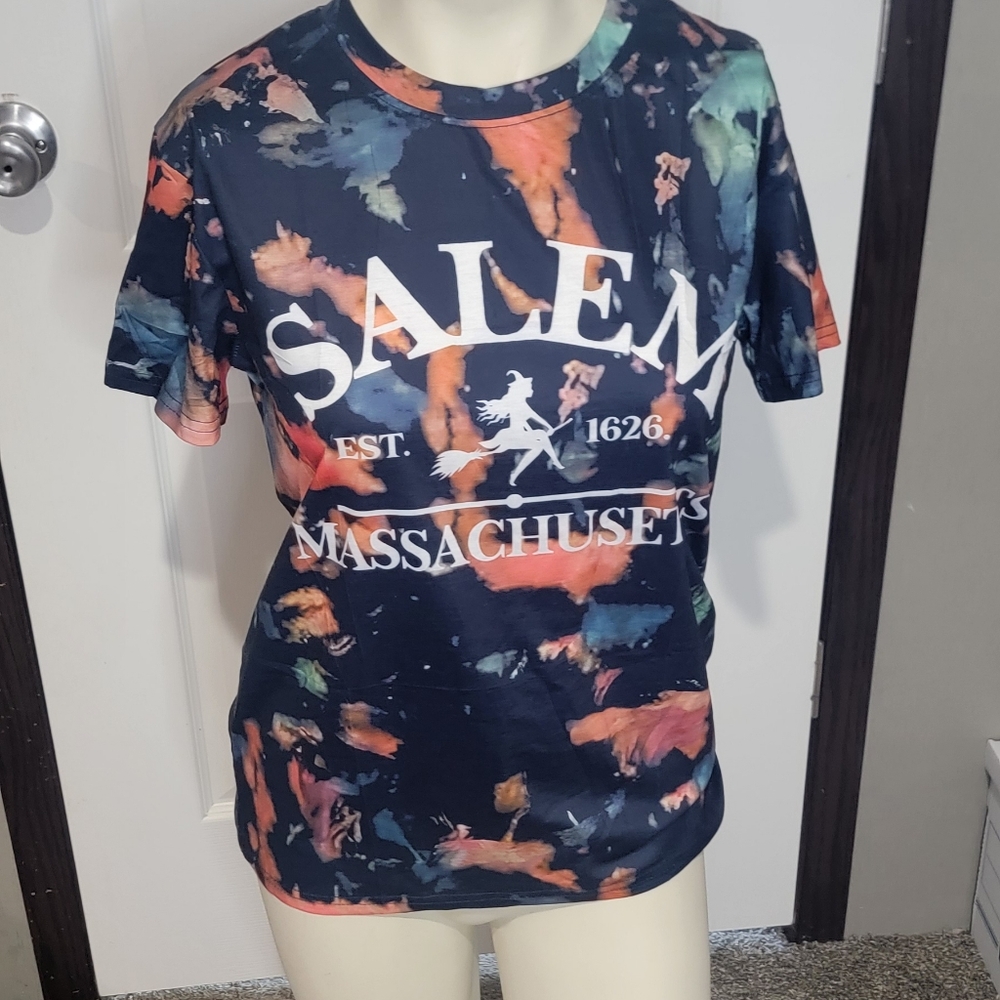 Salem Massachusetts Graphic T-Shirt - Picture 1 of 6